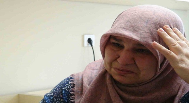 Depremin en acı yüzünü ağlayarak anlattı: Çöpten çıkarılan ekmeği bile paylaştığımız oldu