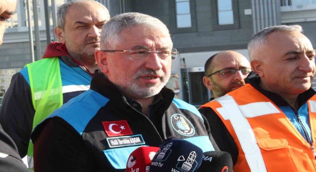 Depremin vurduğu Afşini Çorum Belediyesi ayağa kaldıracak