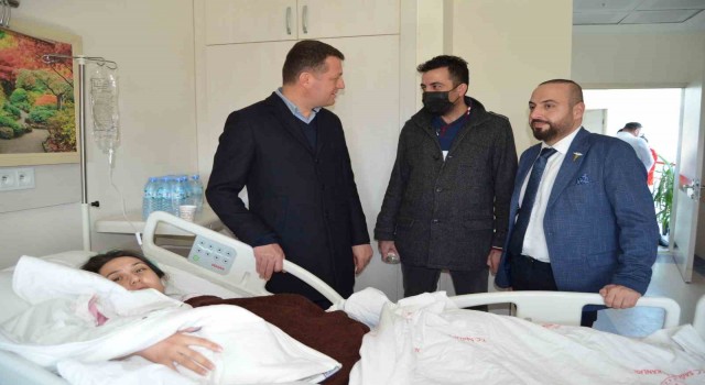 Depremzede 2 hamile kadın 2 sağlıklı kız çocuğu dünyaya getirdi