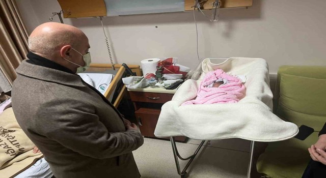 Depremzede anne 4. çocuğunu Düzcede dünyaya getirdi