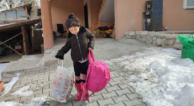 Depremzede çocuklara Sahradan mesaj var