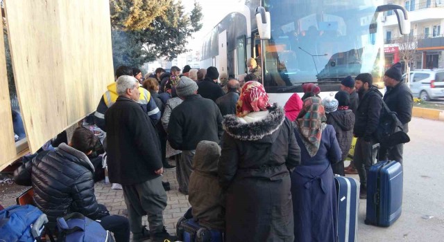 Depremzedeler Adıyamanı terk ediyor