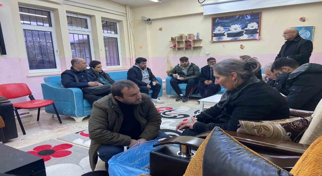 Depremzedeler Aksekide de ağırlanıyor