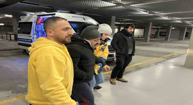 Depremzedeler Başakşehir Çam ve Sakura Şehir Hastanesine getirildi