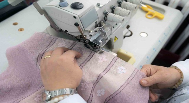 Depremzedeler için 8 bin uyku tulumu hazırlanıyor