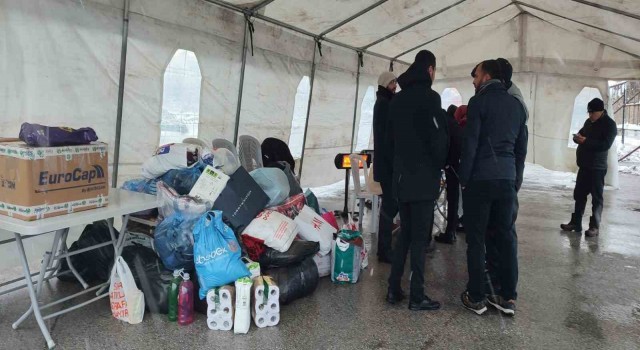 Depremzedeler için tek yürek oldular