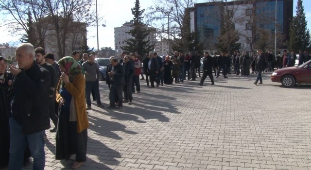 Depremzedelere 10 bin liralık Hane Başı Destek Ödemeleri devam ediyor