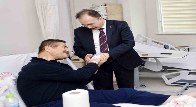 Depremzedelerin Bilecikte tedavileri devam ediyor
