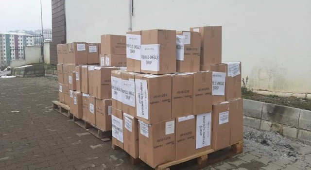 Depremzedelerin sağlığı için Arı Mucizesi firması harekete geçti