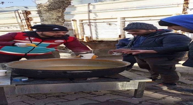 Dicleden Adıyamana sıcak yemek servisi