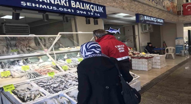 Didimde balık satış noktaları denetlendi
