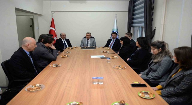 Diş Hekimliği Fakültesinde görev değişimi