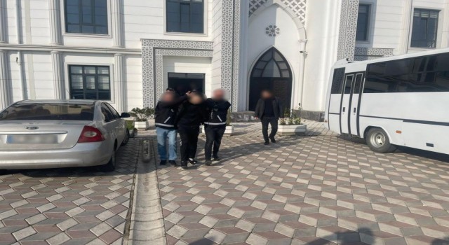 Dur ihtarına uymayıp polise çarpmıştı, tutuklandı