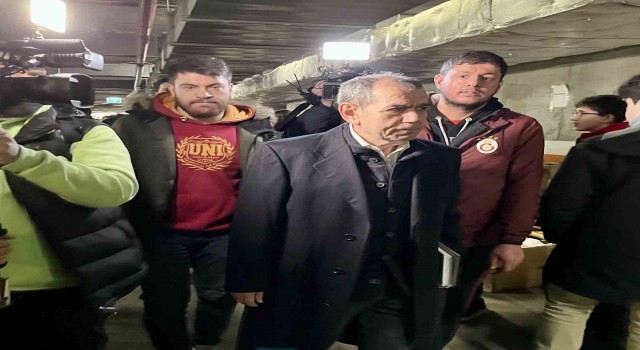 Dursun Özbek: Bir araya gelip, yaraları sarmak için elimizden geleni yapıyoruz