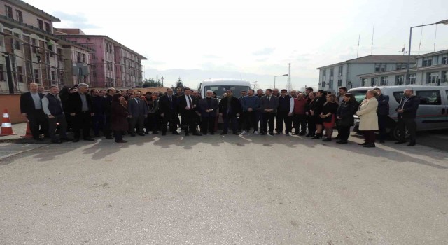 Düzce Adliyesinden 16 personel dualarla İskenderuna uğurlandı