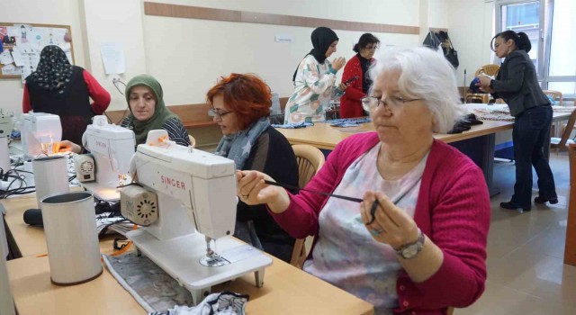 Edirne Halk Eğitim Merkezinde üretilen ürünler depremzedelere ulaştırılacak