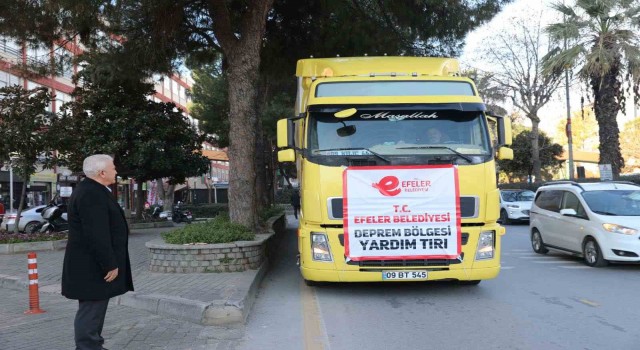 Efeler Belediyesinin yardım tırı depremzedeler için yola çıktı