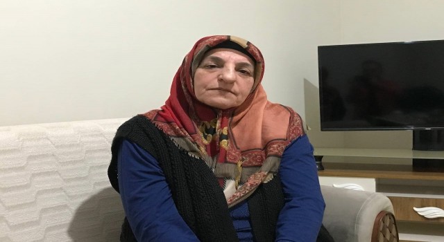 Elazığ depreminde kızını kaybeden ve enkaz altından çıkartılan Hamide Bugdalı: Enkaz altından çıkarılanları görüyorum sanki kızım