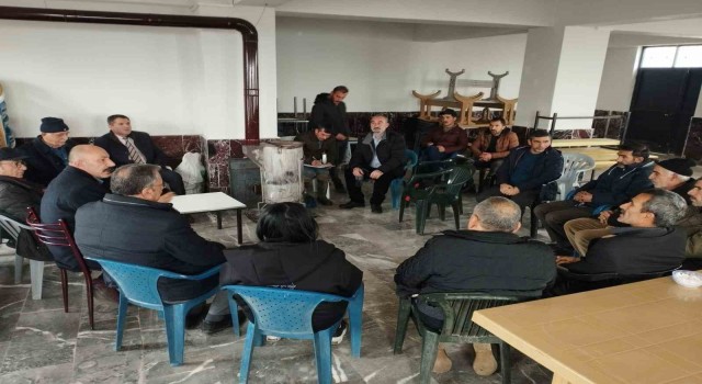 Elazığda çiftçileri bilgilendirme toplantıları sürüyor