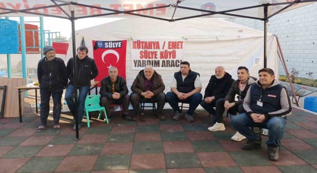 Emet Sülye köylülerinden Kahramanmaraşta yaklaşık bin kişiye sıcak yemek