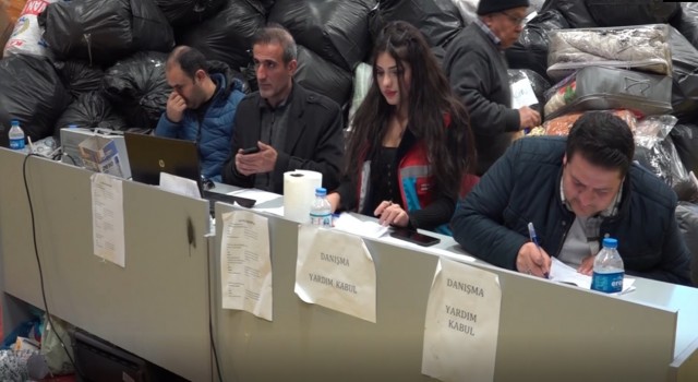 Ercişten deprem bölgesine vefa yardımı