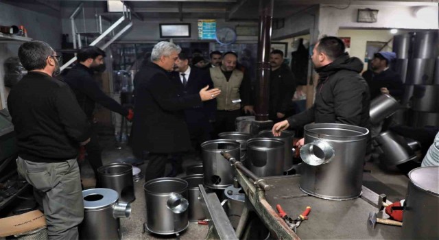 Erzincan esnafı da depremzedeler için tek yürek oldu