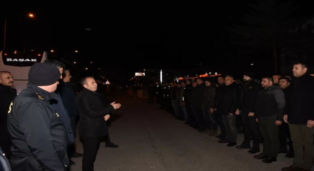 Erzincandan 100 polis deprem bölgesine uğurlandı