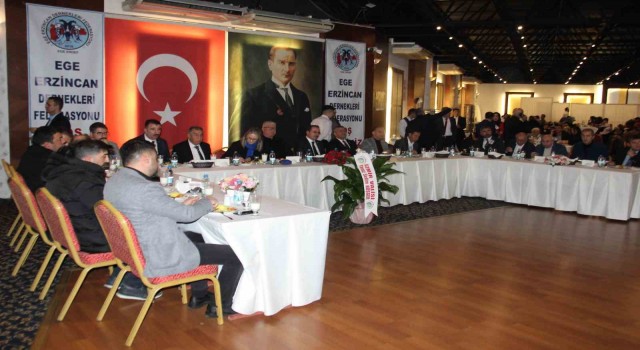 Erzincanlılar kurtuluşun 105inci yılını kutladı