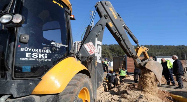 Erzurum Büyükşehir Belediyesi Adıyamanın altyapısını onarıyor