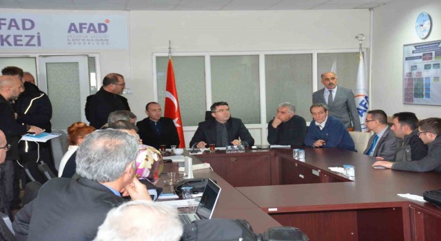 Erzurumdan 365 personel ve 87 araç, arama kurtarma çalışmalarına destek olmak için deprem bölgelerine gönderildi