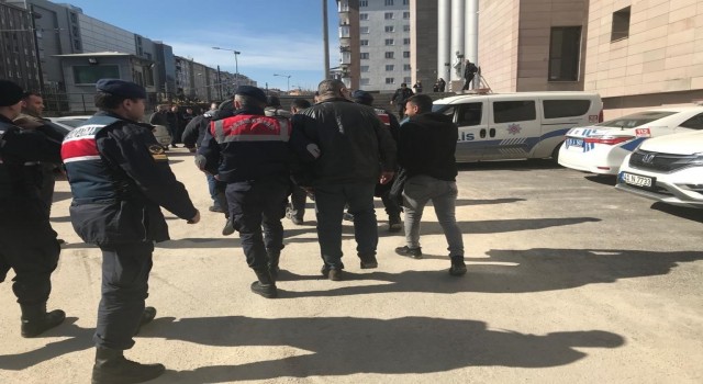 Eskişehirde 11 bin 398 paket kaçak sigara ele geçirildi