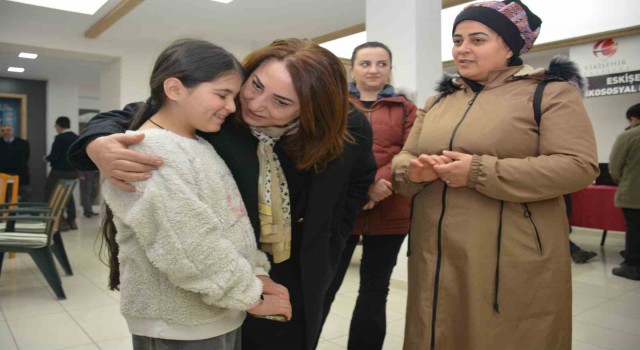 Eskişehire getirilen depremzedelere psikososyal destek sağlanıyor
