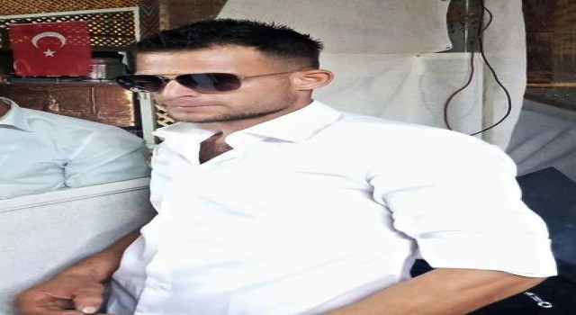 Evinin önünde silahlı saldırıya uğrayan genç öldü