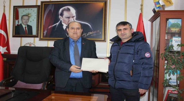 Fabrika işçileri deprem bölgesi için aralarında para topladı