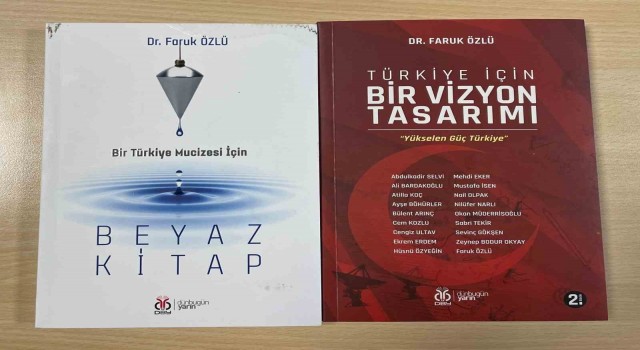 Faruk Özlünün iki kitabı yayımlandı
