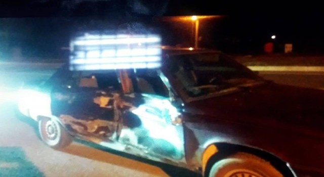 Gazipaşada otomobil ile motosiklet çarpıştı: 2 yaralı