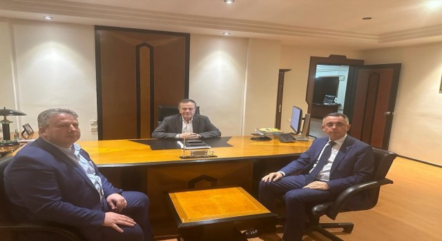 Gençoğlu 2 Nisanı işaret etti, birlik ve beraberlik çağrısı yaptı