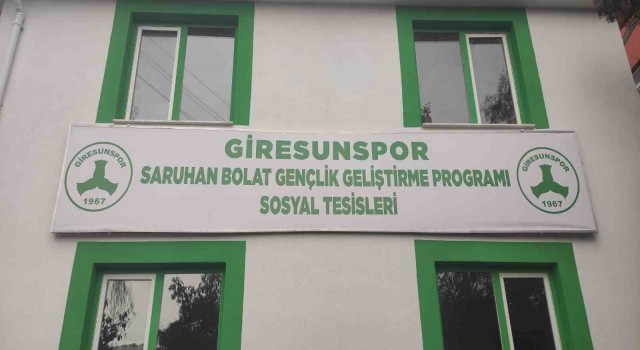 Giresunspor, altyapı tesislerine Saruhan Bolatın adını verdi