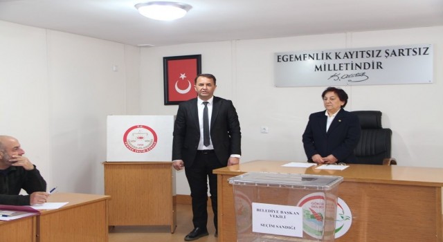 Gökçeada Belediye Başkan Vekilliğine İYİ Partili Ercan İpek seçildi