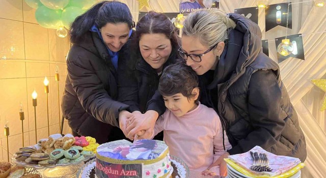 Göz kanseri minik kıza sürpriz doğum günü