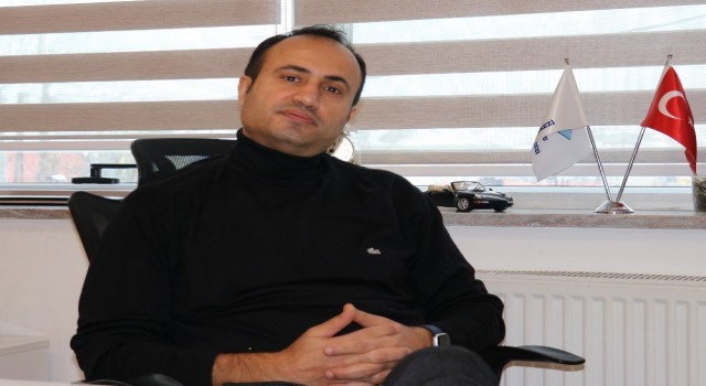Gözü lazere uygun olmayanlara akıllı lens uygulaması