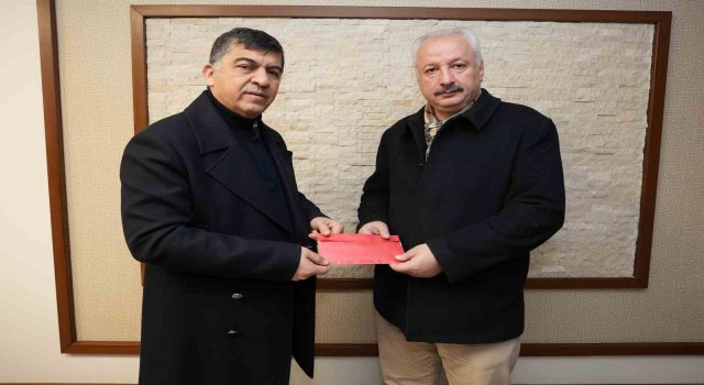 Gurbetçi çocukların notu, Fadıloğluna duygusal anlar yaşattı