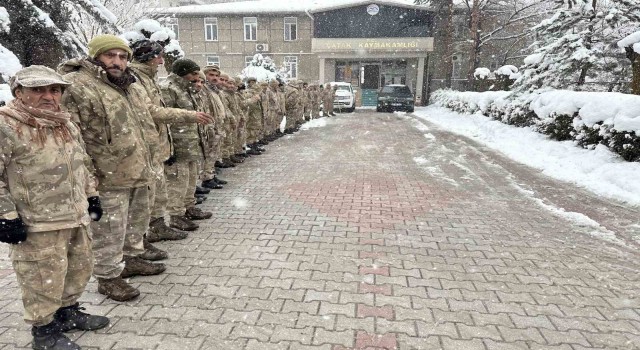 Güvenlik korucuları deprem bölgesine sevk edildi