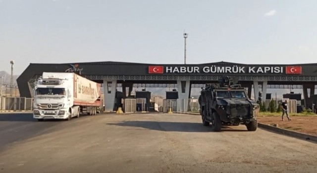 Habur Sınır Kapısında gümrük malı çalmaya çalışan şüpheliler yakalandı