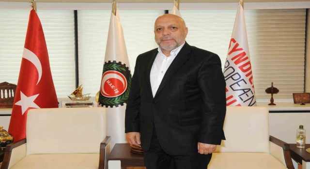 HAK-İŞ Genel Başkanı Arslan: 28 Şubat darbesinin 26ncı yılında bütün antidemokratik müdahaleleri nefret ve utançla anıyoruz