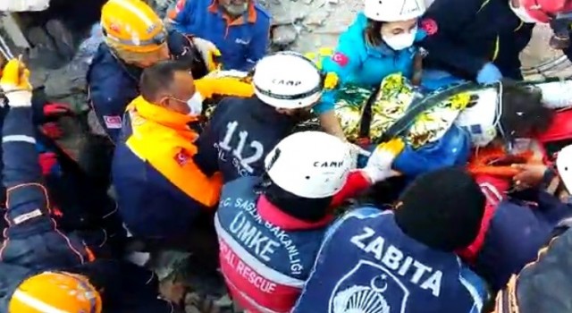 Hatayda 202. saatte enkaz altından sağ olarak çıkartıldı
