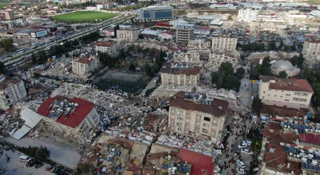 Hatayda 600 Evler Sitesi yerle bir oldu