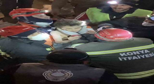 Hatayda enkaz altındaki 7 yaşındaki Mustafa 163 saat sonra kurtarıldı