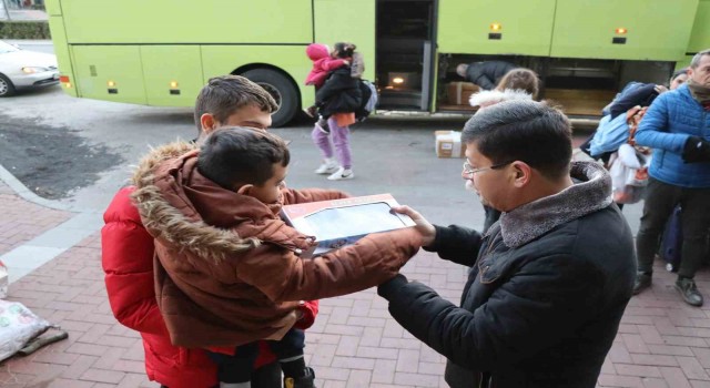 Hataydaki depremzedeler Nazilliye getirildi