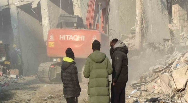 Hataysporlu Christian Atsunun kardeşinin endişeli bekleyişi sürdürüyor